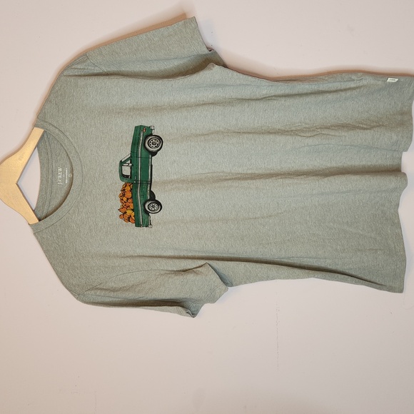 J.CREW Men’s Pumpkin Truck Graphic Tee, size L - Picture 2 of 10